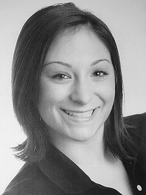 Caressa Maltos headshot